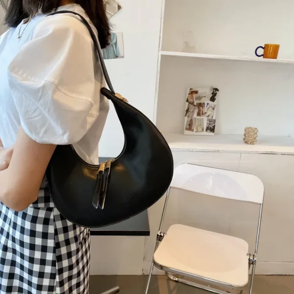 Bolso de Hombro Estilo Luna Invertida de Diseñador - Elegancia y Vanguardia en Cuero PU de Lujo para la Mujer Moderna