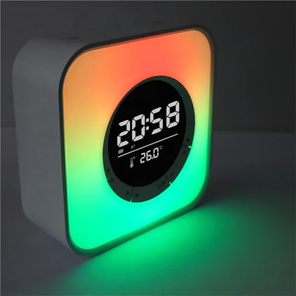 Cubo De Diseño Tipo Portátil Con Luz LED RGB Cambiable Altavoz Con Función De Reloj Alarma Y Termómetro Cool Speaker